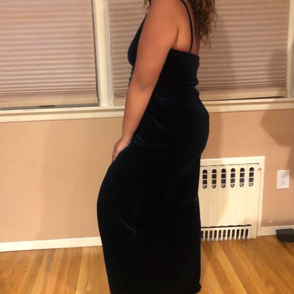 Velvet Green gown/prom dress *ONLY WORN ONCE*